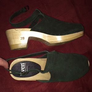 Sven halter top clog, green suede 39